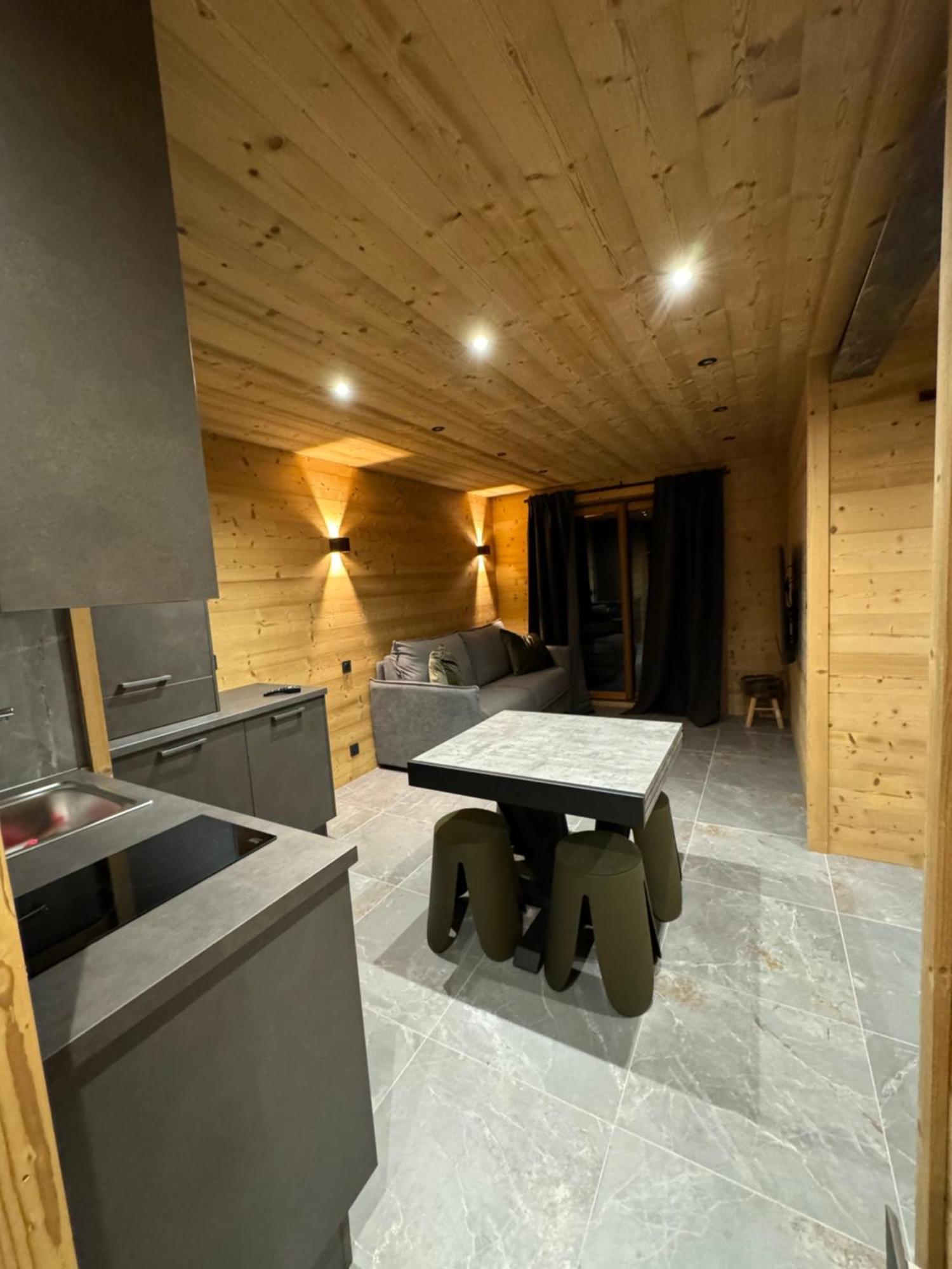 Appartement Familiale Residence Les Vans Recoin 1650 Chamrousse Exterior foto